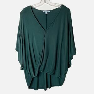 She & Sky Women's Tunic Top Size S Green Dolman Flutter Sleeve Crossover V-Neck